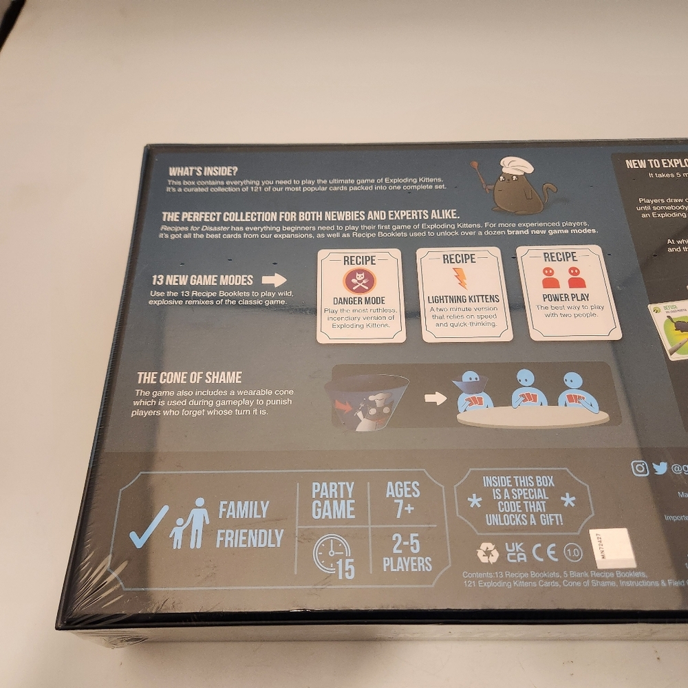 Exploding Kittens Recipes For Disaster Ultimate Game Collection In One Box - NEW - Picture 4 of 4